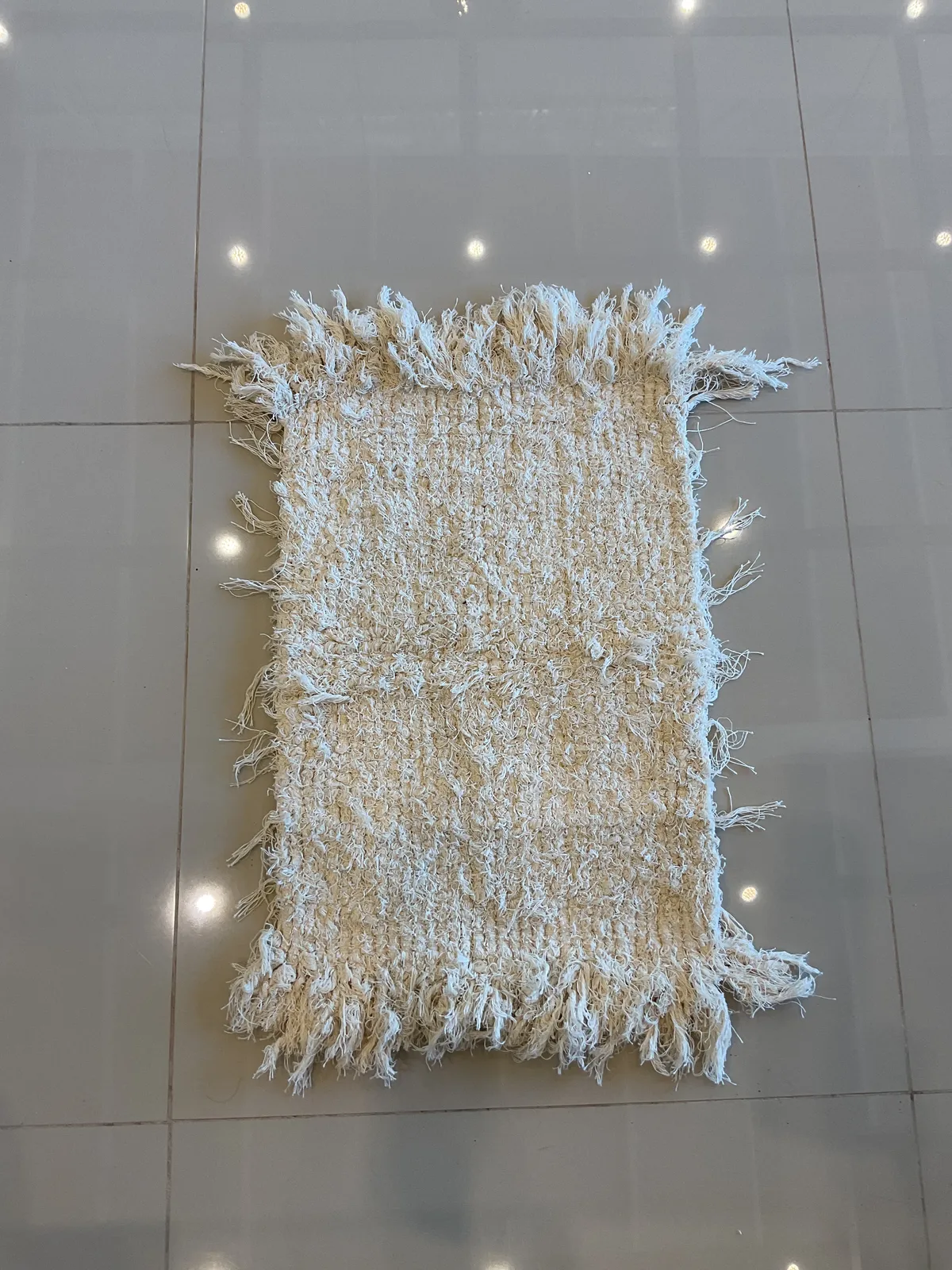 Alfombra Blanca Rectangular Flecos