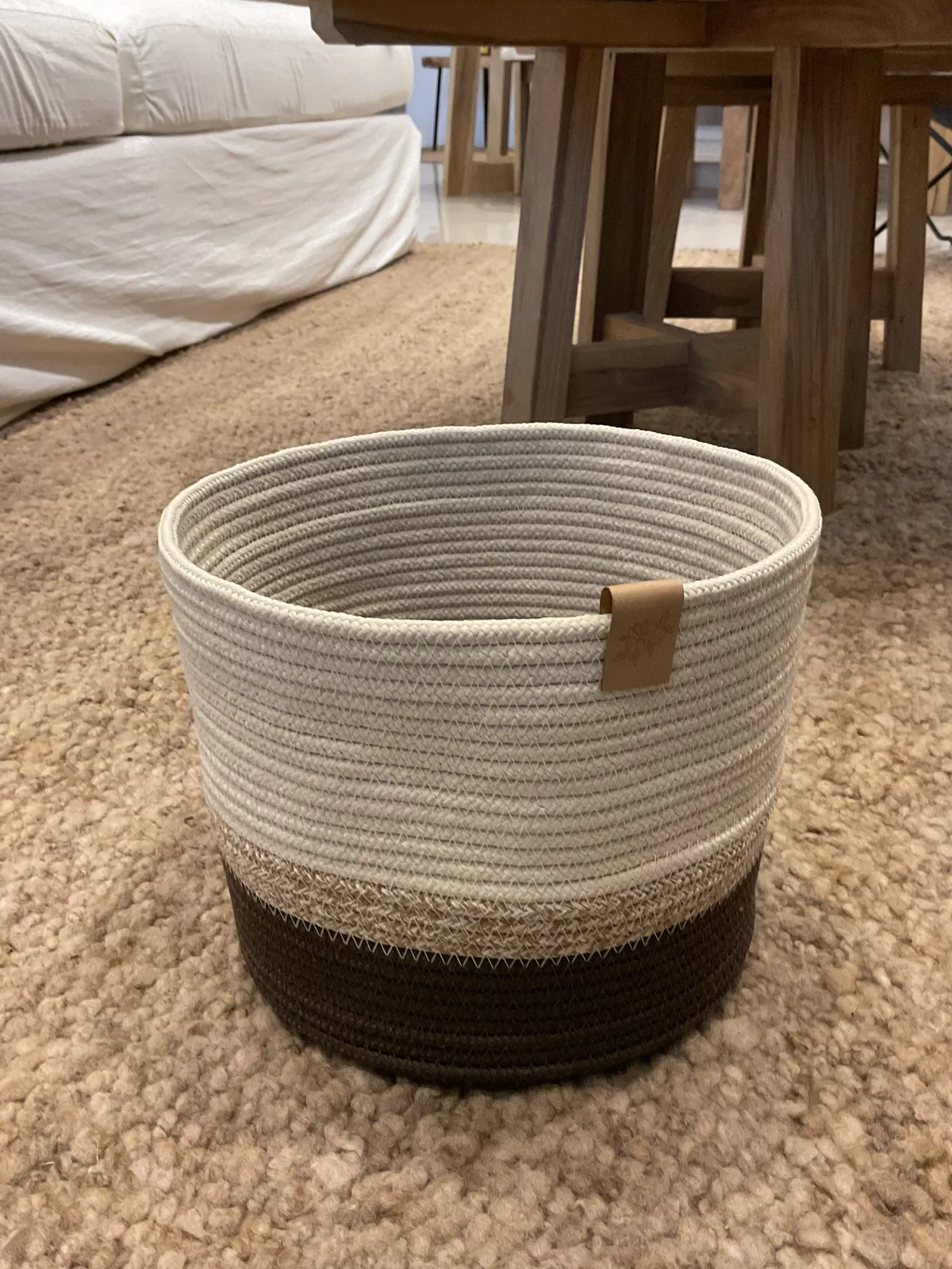 Cesta Beige