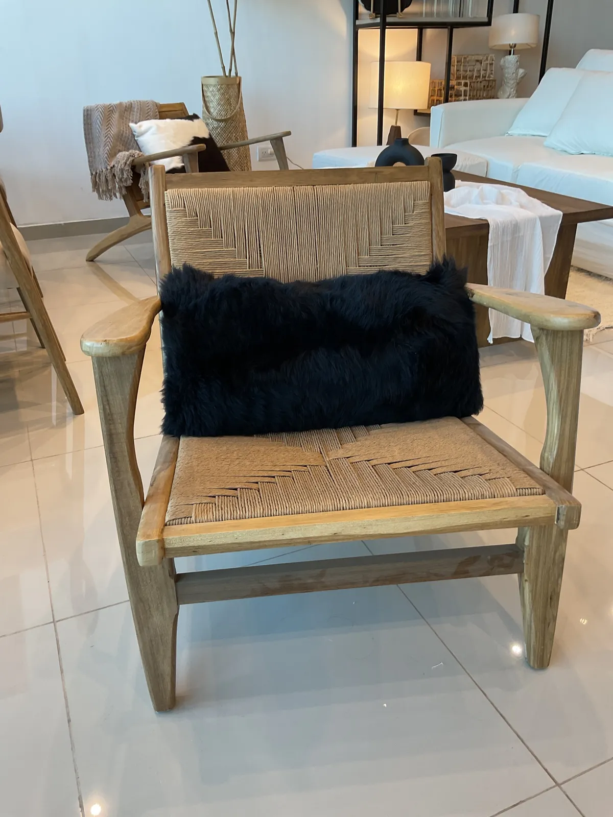Almohada 30x60 Lanita Black (LA30-1000)