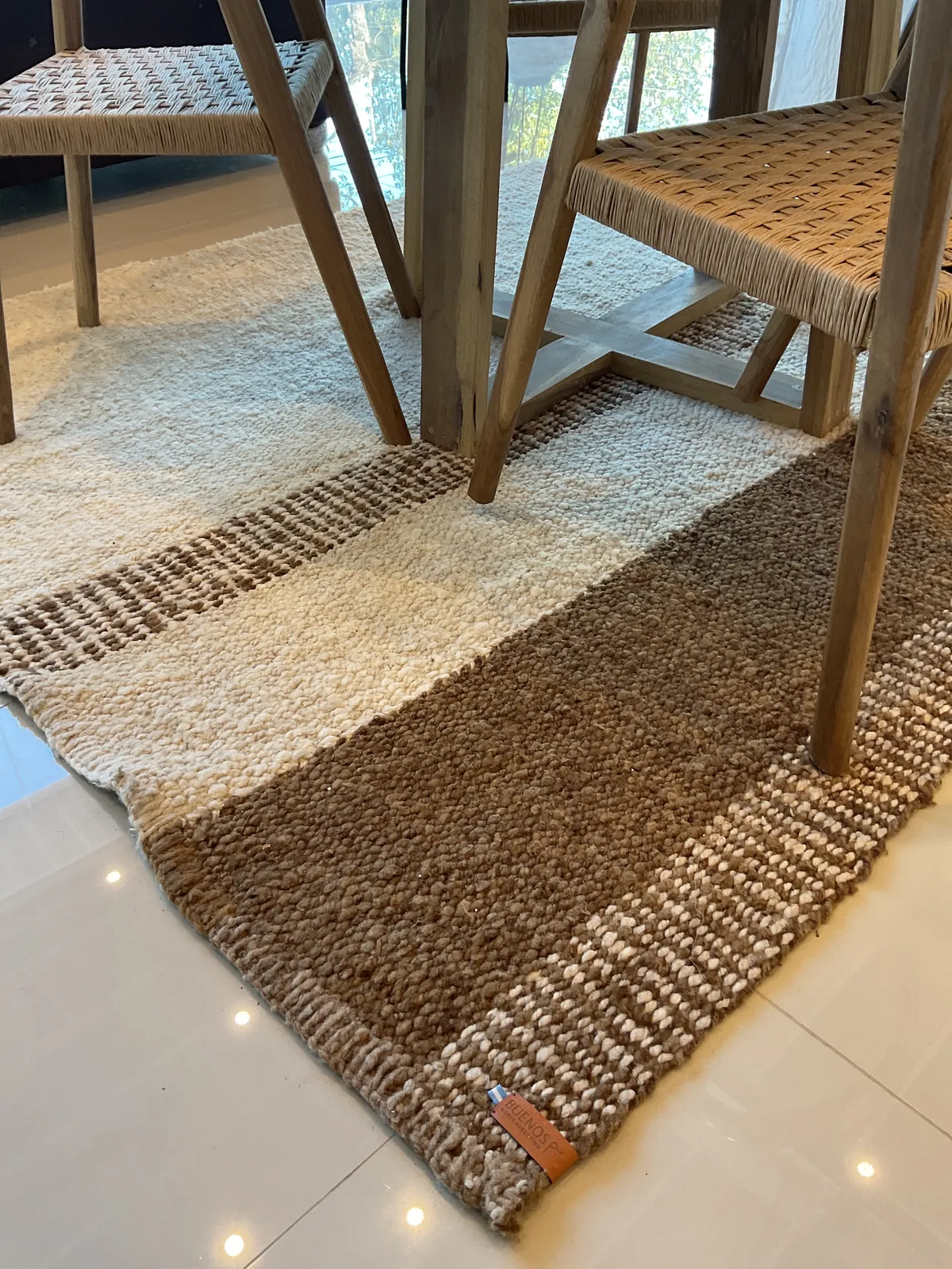 Alfombra ALF 603 - Crudo Algarrobo (Criolla Combinada)